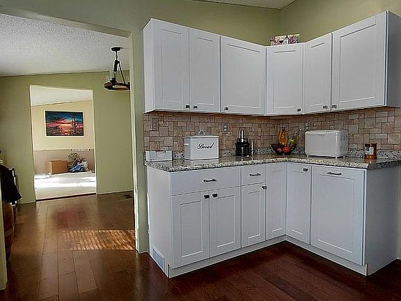 3rd image of 153 Garden Dr