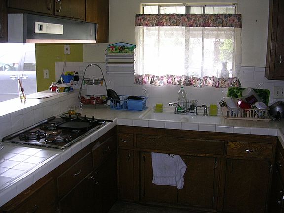 5th image of 8636 Mission Dr