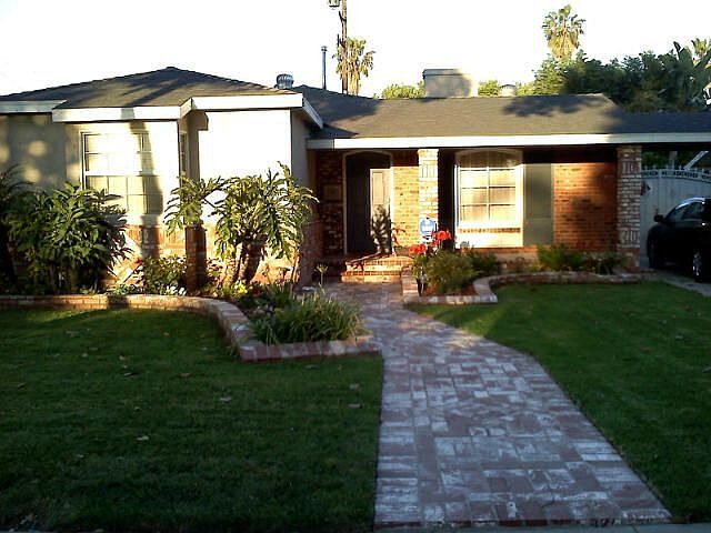 1st image of 2782 Cedar Ave