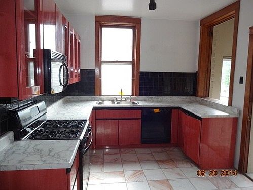 5th image of 1351 W Thorndale Ave