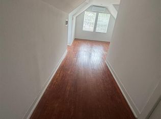 1803 Avenue P, Huntsville, TX 77340