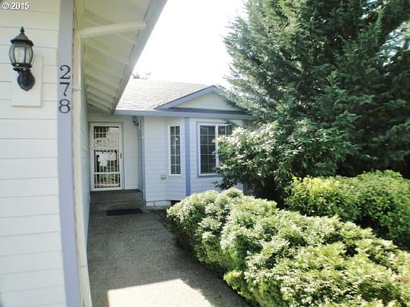2nd image of 278 NE Kinsale Ct