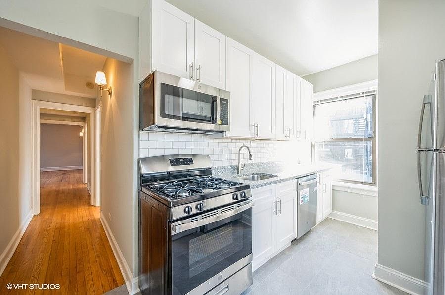 1st image of 5239 N Winthrop Ave APT 4