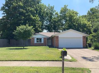 19 Meadow Cir, Oxford, OH 45056