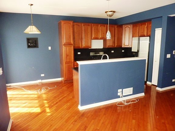 4th image of 425 N Keswick Ct