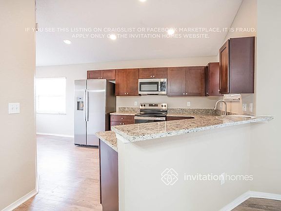 5th image of 749 Terranova Ln