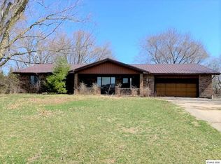 23525 415th Ave, Bellevue, IA