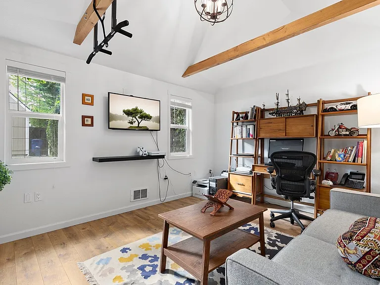 8424 NE 131st Pl — Photo 8