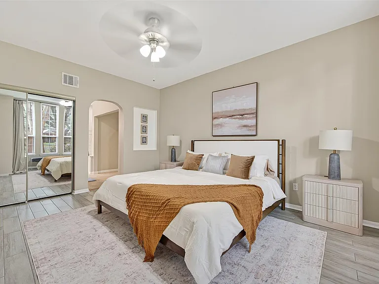 6635 Queensclub Dr — Photo 25