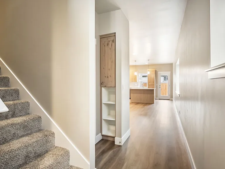 63274 NW Ski Ln — Photo 2