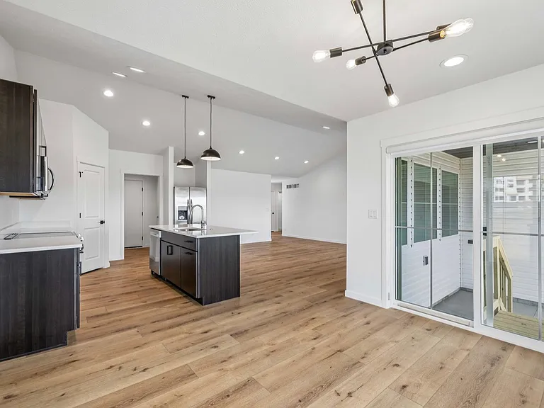 Castle Pine Dr — Photo 30
