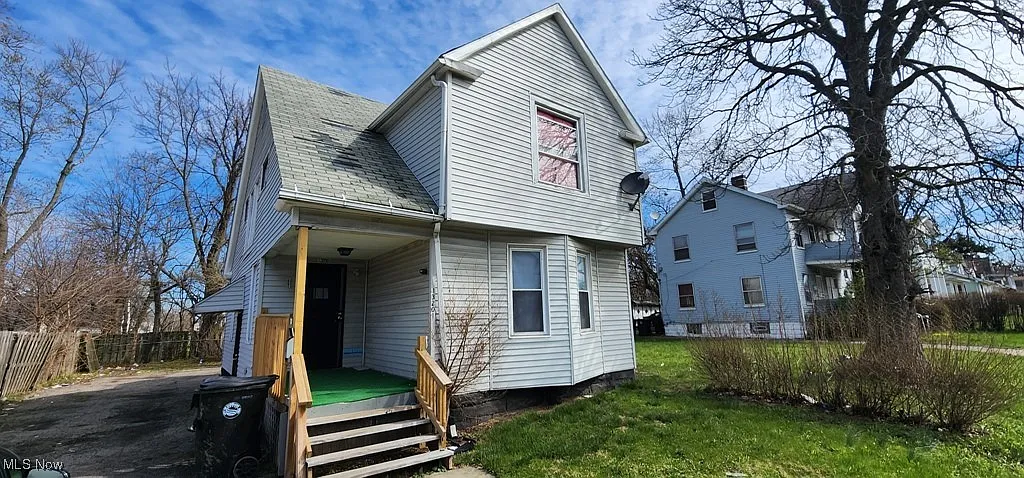 13201 Harvard Ave photo 1