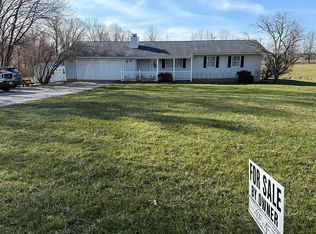8050 Beeson St NE, Louisville, OH 44641