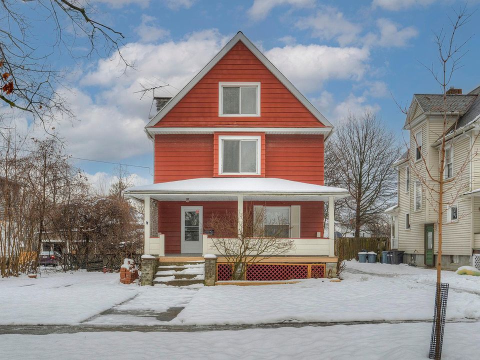 1st image of 544 S Broadway St