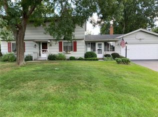 120 Hibiscus Dr, Rochester, NY 14618