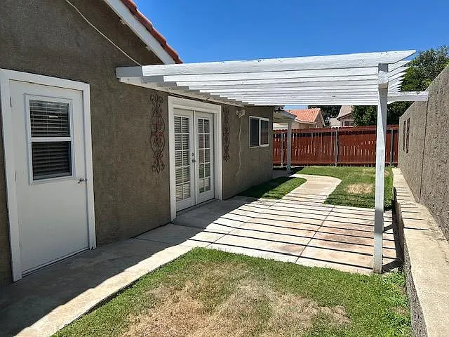1296 Alderwood Ln — Photo 16