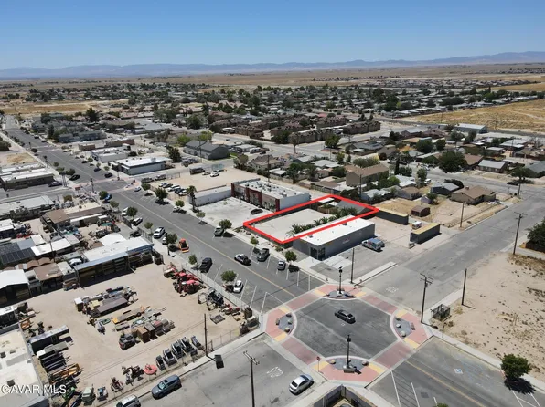 2753 Diamond St, Rosamond, CA 93560