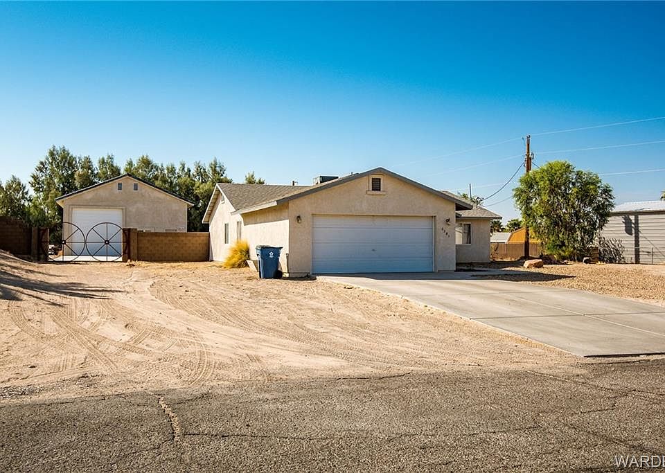 1st image of 2281 E Antelope Ln