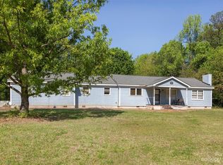 3117 Matthews Mint Hill Rd, Matthews, NC 28105