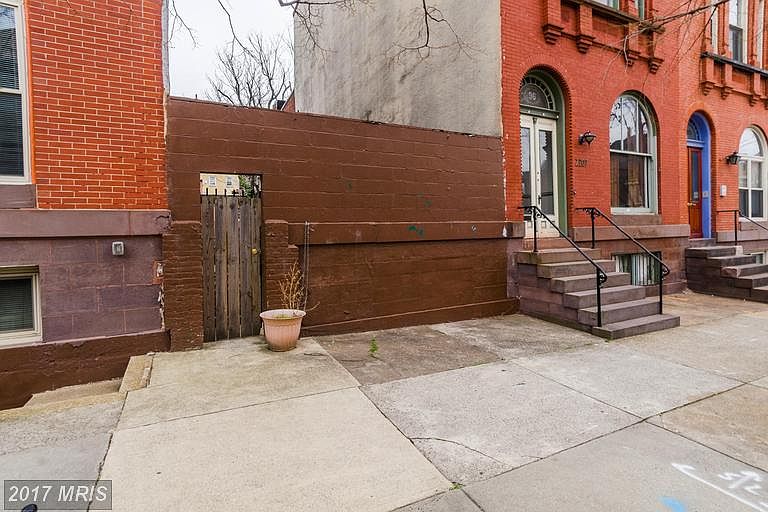 1st image of 2209 Saint Paul St