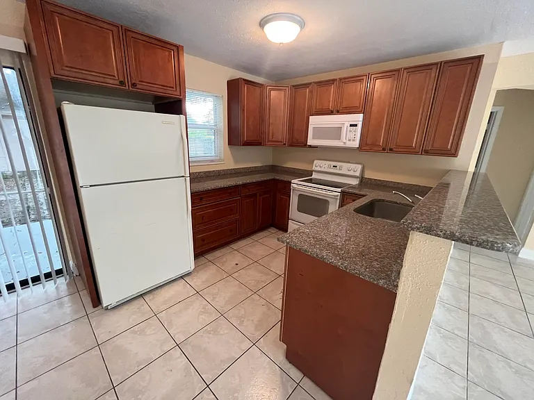 4867 Alberta Ave — Photo 27