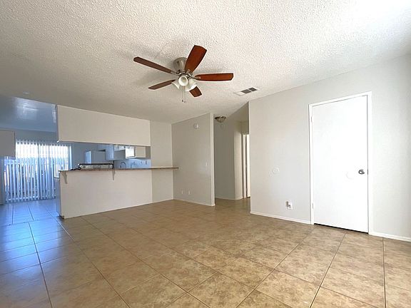 3rd image of 18969 Allegheny Rd APT D