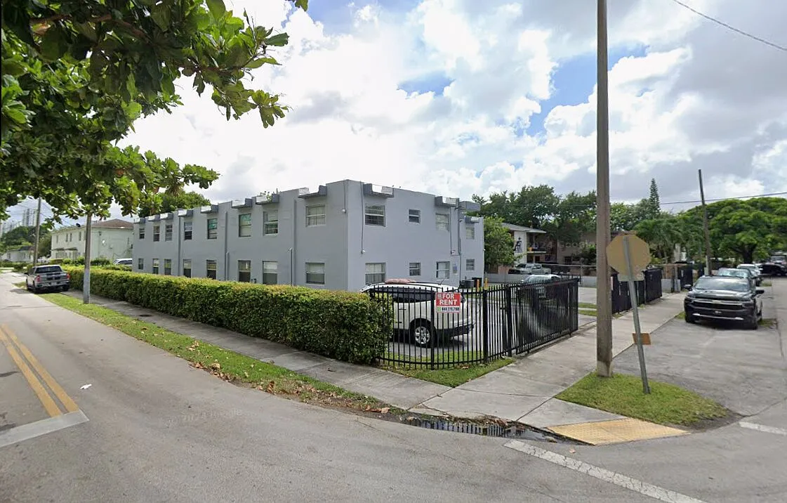 2 bed, 650 sqft, $1,850 — Photo 4