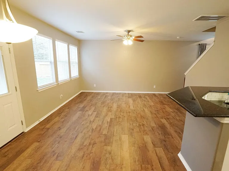 126 E Stedhill Loop — Photo 6