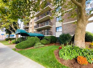 Newtown Condominiums, Watertown, MA 02472