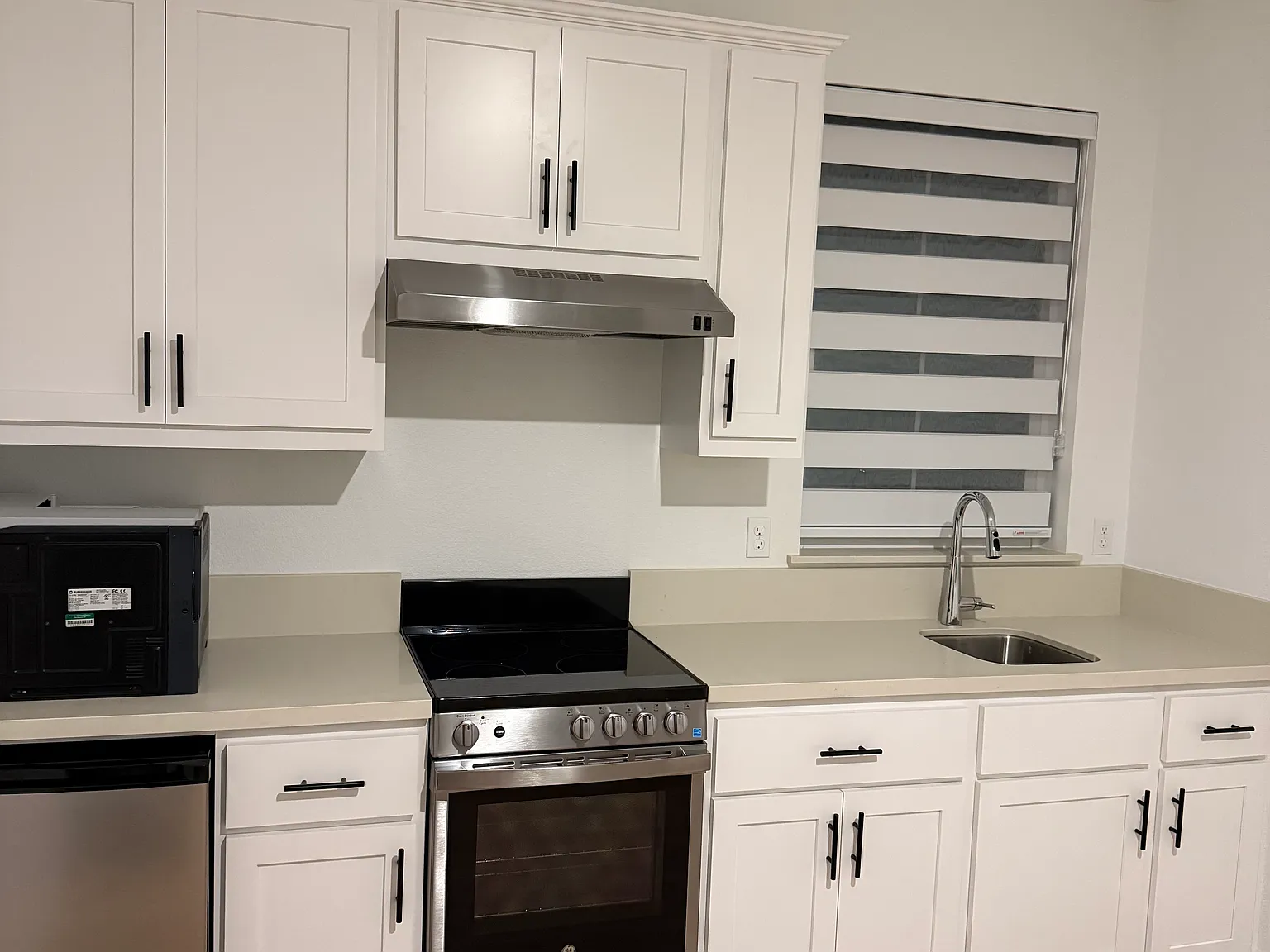 1372 Drago Way — Photo 3