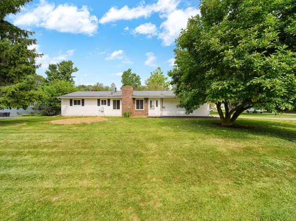 2814 Harben St, Jackson, MI 49203