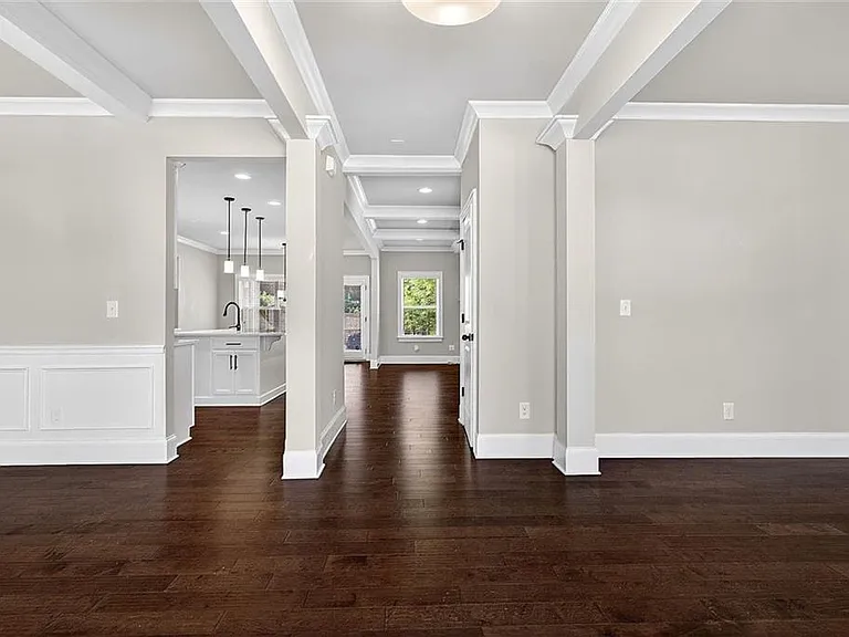 3047 Mountain Shadow Way — Photo 5