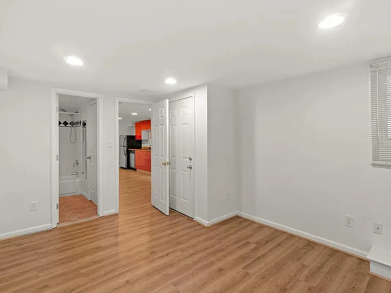 3103 11th St NW — Photo 10