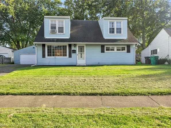 3225 Bon Air Ave NW, Warren, OH 44485