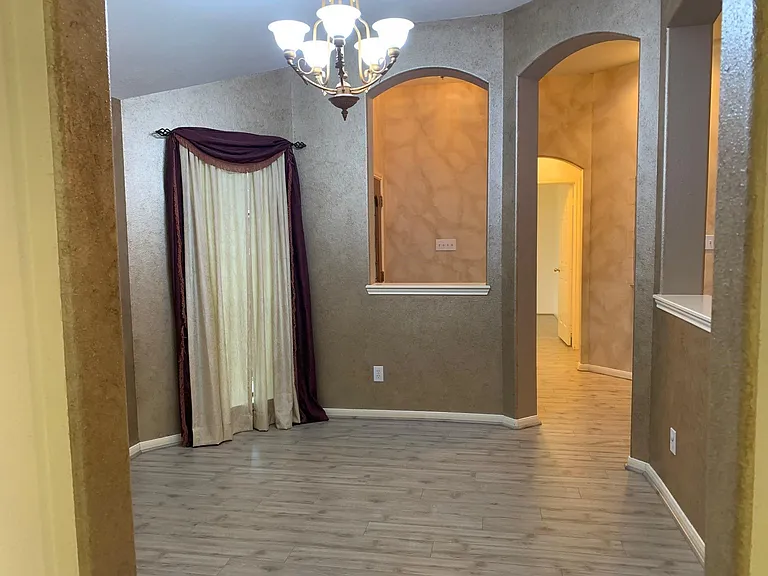 12918 Stratford Mill Ln — Photo 6