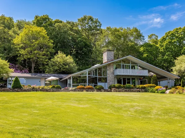 250 Westledge Dr, Torrington, CT 06790