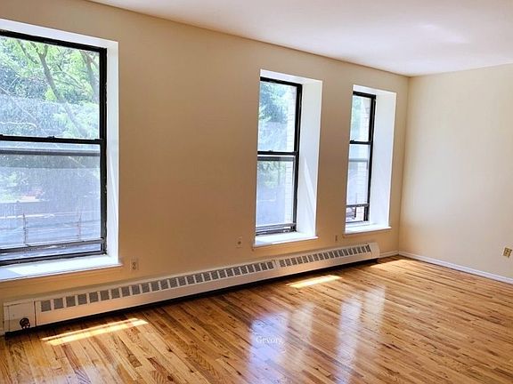 2nd image of 35 Central Park N APT 2A