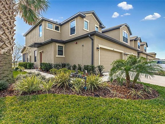 2nd image of 2279 Seven Oaks Dr