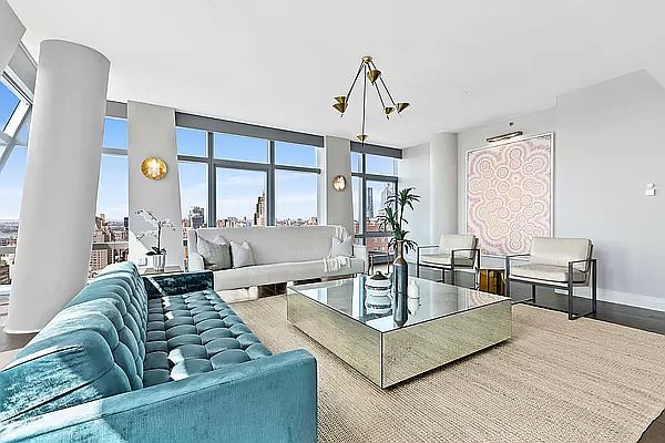 1st image of 35 W 15th St APT 19B