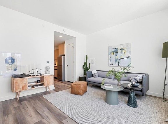 3rd image of 55 Jordan Ave APT 512