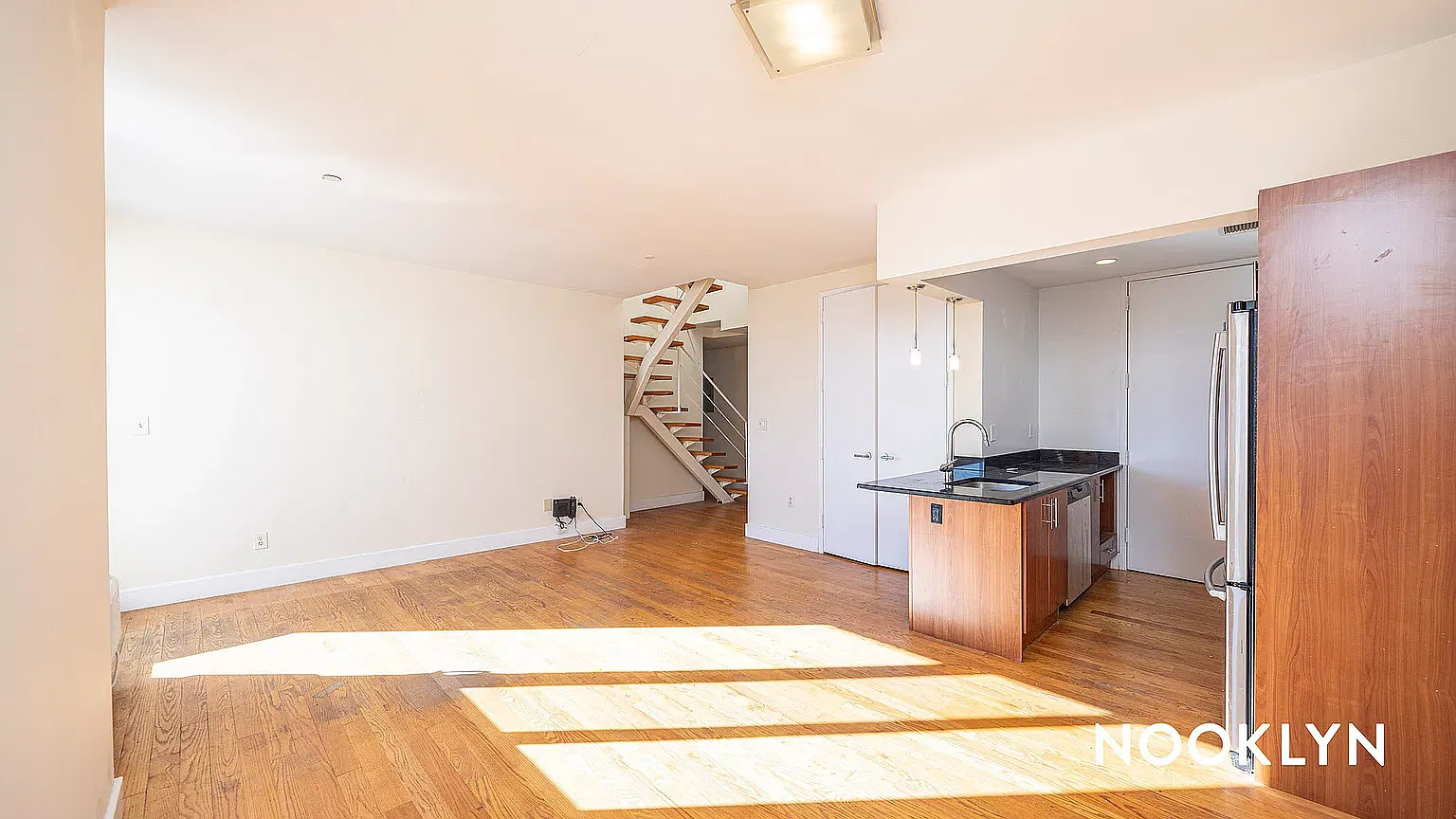 756 Myrtle Ave — Photo 1