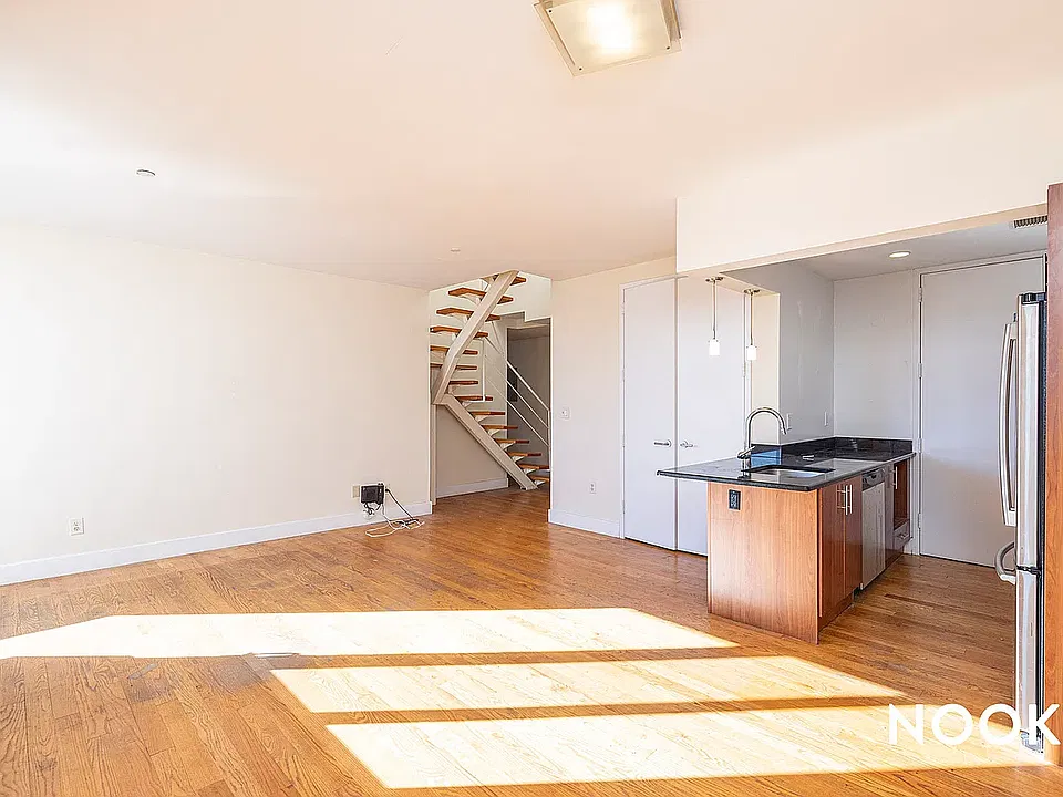 756 Myrtle Ave #6A