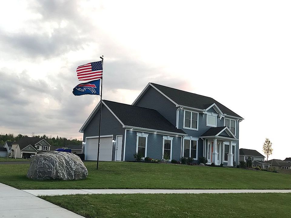 1st image of 2387 Burbank Dr