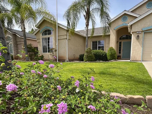 1862 Florence Ave, Sanger, CA 93657