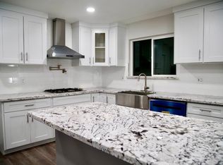 1172 W Stuart Ave, Fresno, CA 93711