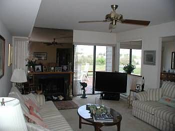5th image of 3956 Whispering Oaks Pl