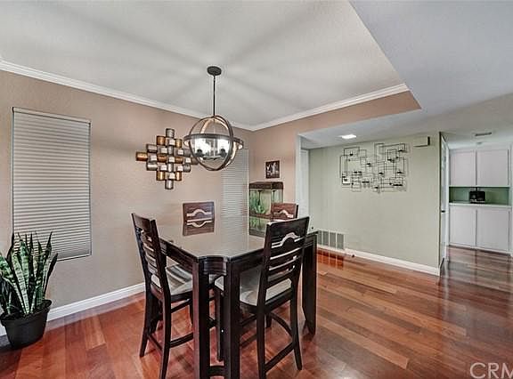 5th image of 3401 E Wilton St Unit 203