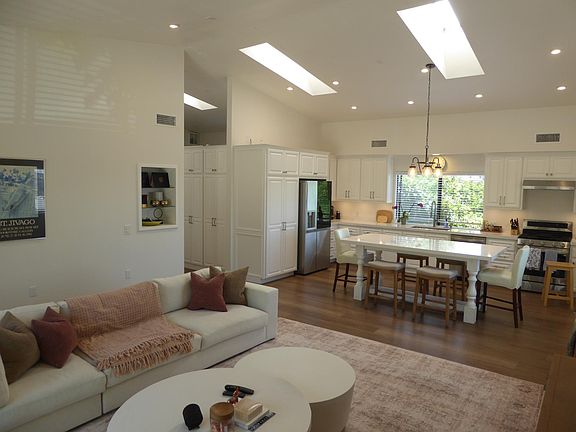 big living room and kitchen all brand new