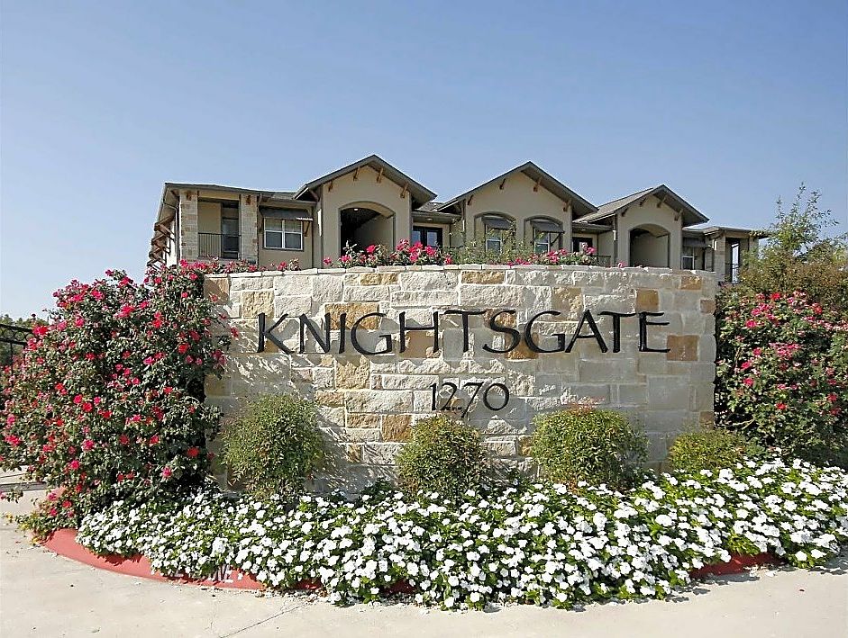 Knightsgate Apartments 1270 Harvey Mitchell Pkwy S College Station TX