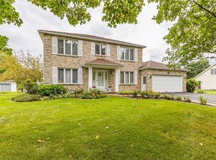115 Queensland Dr, Spencerport, NY 14559